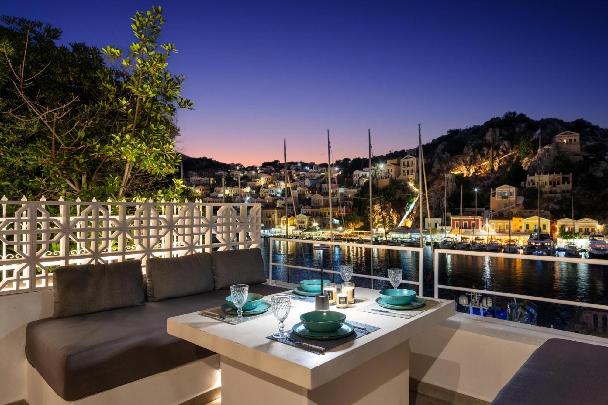 Annikas Port View-Ground Apartment Symi Exterior photo